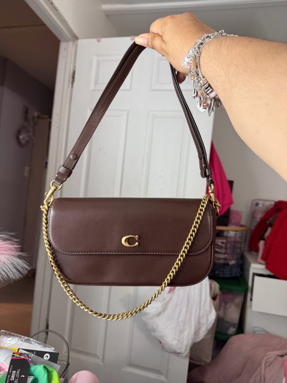 Coach bag 
*missing coach tag